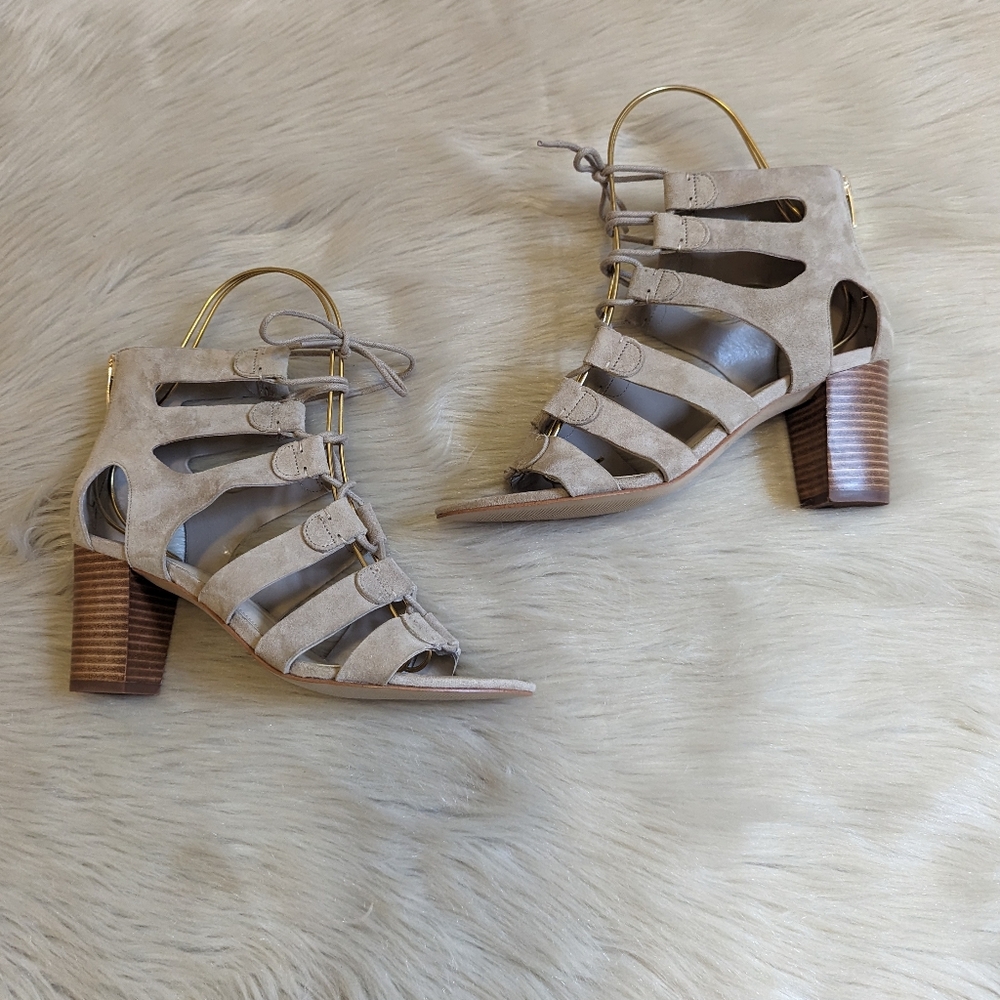 Marc Fisher tan sued Paradox lace up gladiator block heel sandals size 7